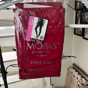 Women's Red Leggings